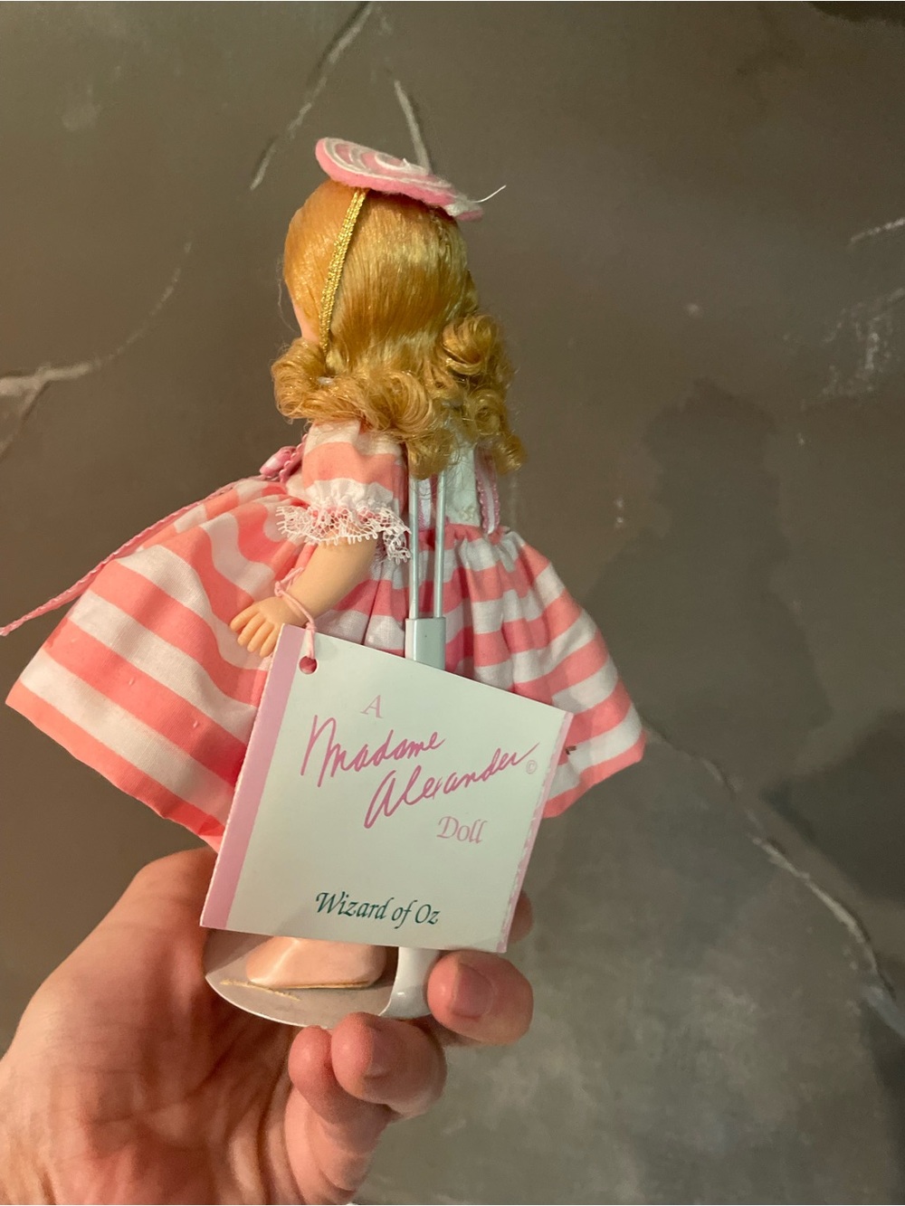 Madame Alexander 8-in Lollipop Munchkin doll from Wizard of Oz collection #14513 - Picture 2 of 5